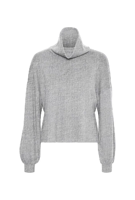 women's tops for those who want to add a touch of elegance and sophistication to their everyday wearVERO MODA NANCY COWLNECK PULLOVER