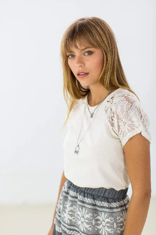 women's tops for those who seek both style and comfortTop Alex Cream