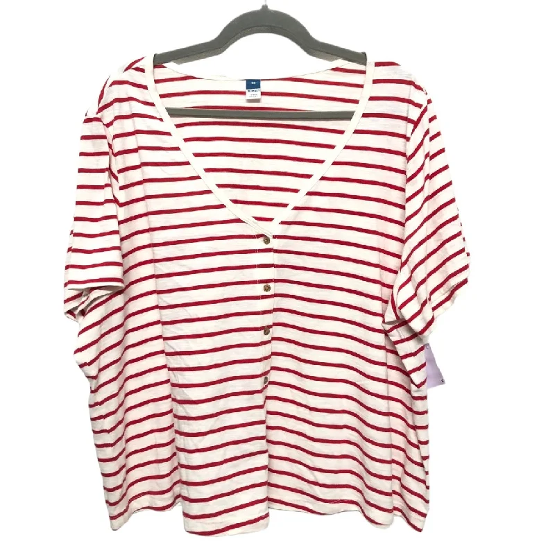 women's T-shirts with athletic fitsRed & White Top Short Sleeve Old Navy, Size 2x