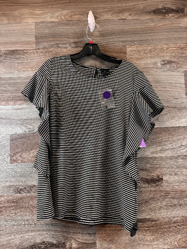 women's T-shirts with scoop necksStriped Pattern Top Short Sleeve Worthington, Size L