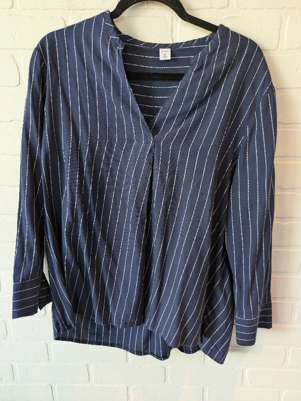 women's long sleeve tops for outdoor activitiesTop Long Sleeve By Old Navy In Blue & White, Size: Xl