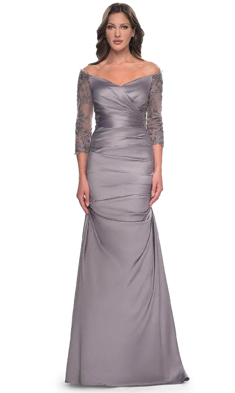 women's long-sleeved dressesLa Femme 30853 - Trumpet Satin Evening Dress