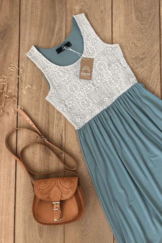 women's everyday dressesMidi Dress Maya Mint Lace