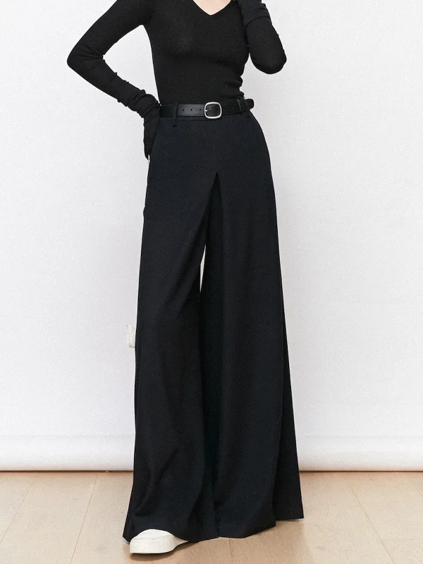 women's elegant pantsBerryBetty - City Walk Wide Leg Pants