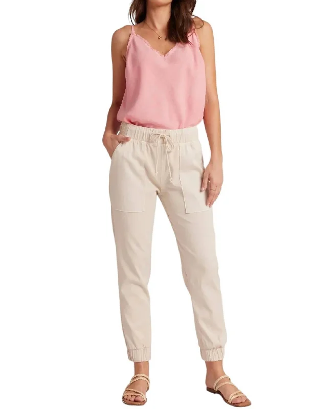 women's cool pantsPocket Jogger In Cliffside