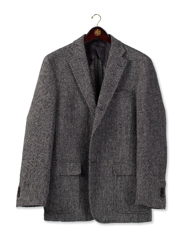 women's curve-hugging dressesHARRIS TWEED BLACK/WHITE HERRINGBONE SPORT COAT - CLASSIC FIT